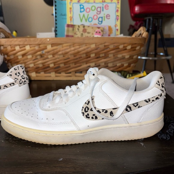 Nike Women's Sneakers - Picture 3 of 8